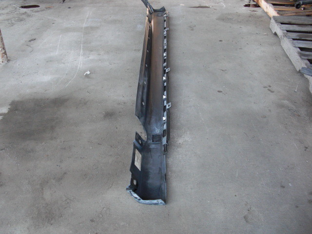 2003 04 2006 MERCEDES-BENZ W220 S430 S500 LEFT DRIVER SIDE SKIRT ROCKER MOLDING 2003 04 2006 MERCEDES-BENZ W220 S430 S500 LEFT DRIVER SIDE SKIRT ROCKER MOLDING