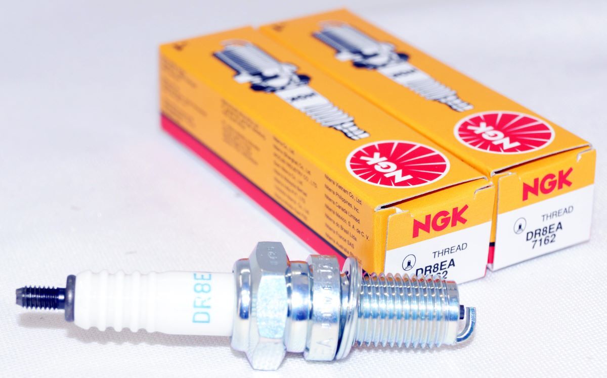 2 Pack Genuine NGK 7162 Nickel Standard Resistor Spark Plugs DR8EA 2 Pack Genuine NGK 7162 Nickel Standard Resistor Spark Plugs DR8EA
