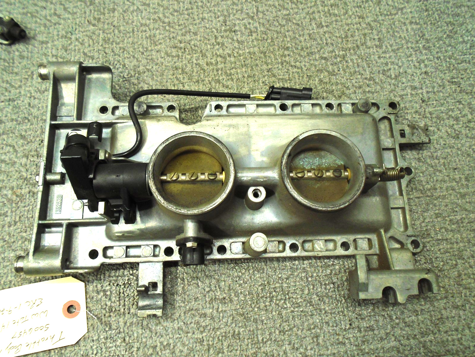 USED OEM THOTTLE BODY ASSY 5006457 EVIRUDE OUTBOARD ENGINE 2006-2011 75-90 HP