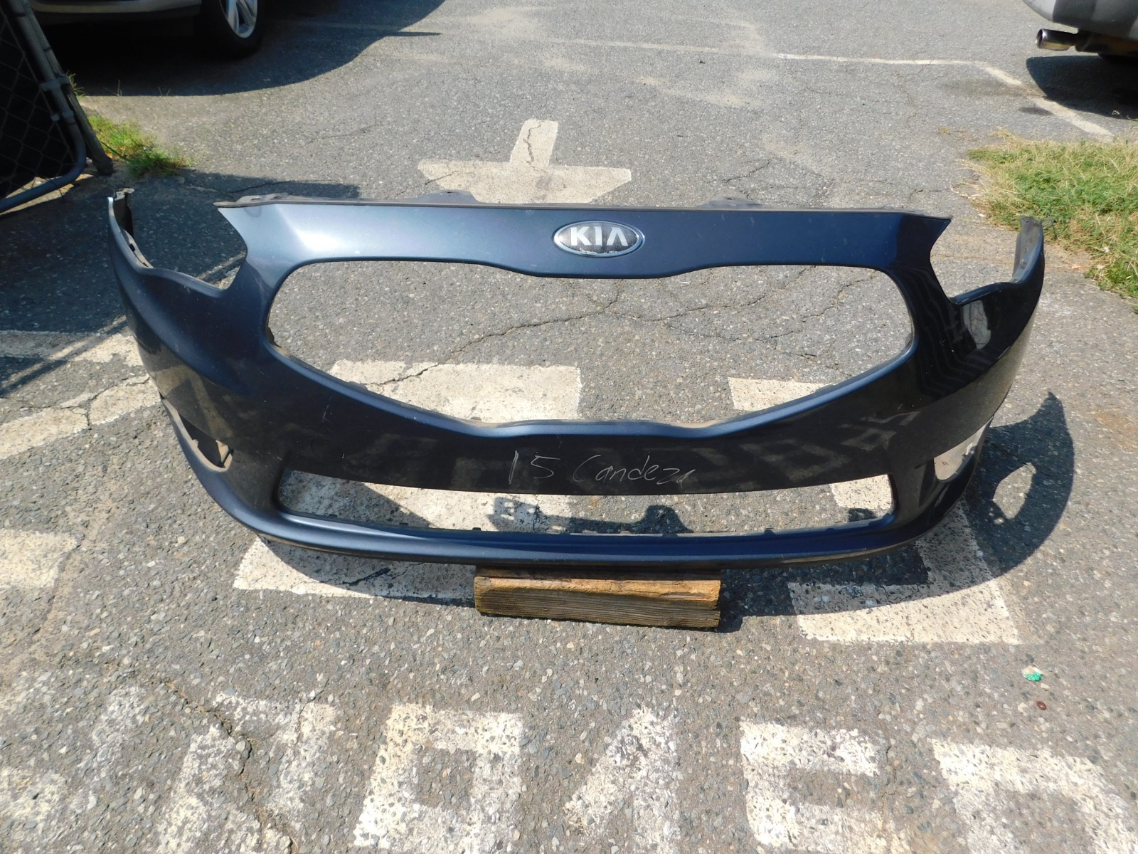 14-16 KIA CADENZA FRONT BUMPER COVER