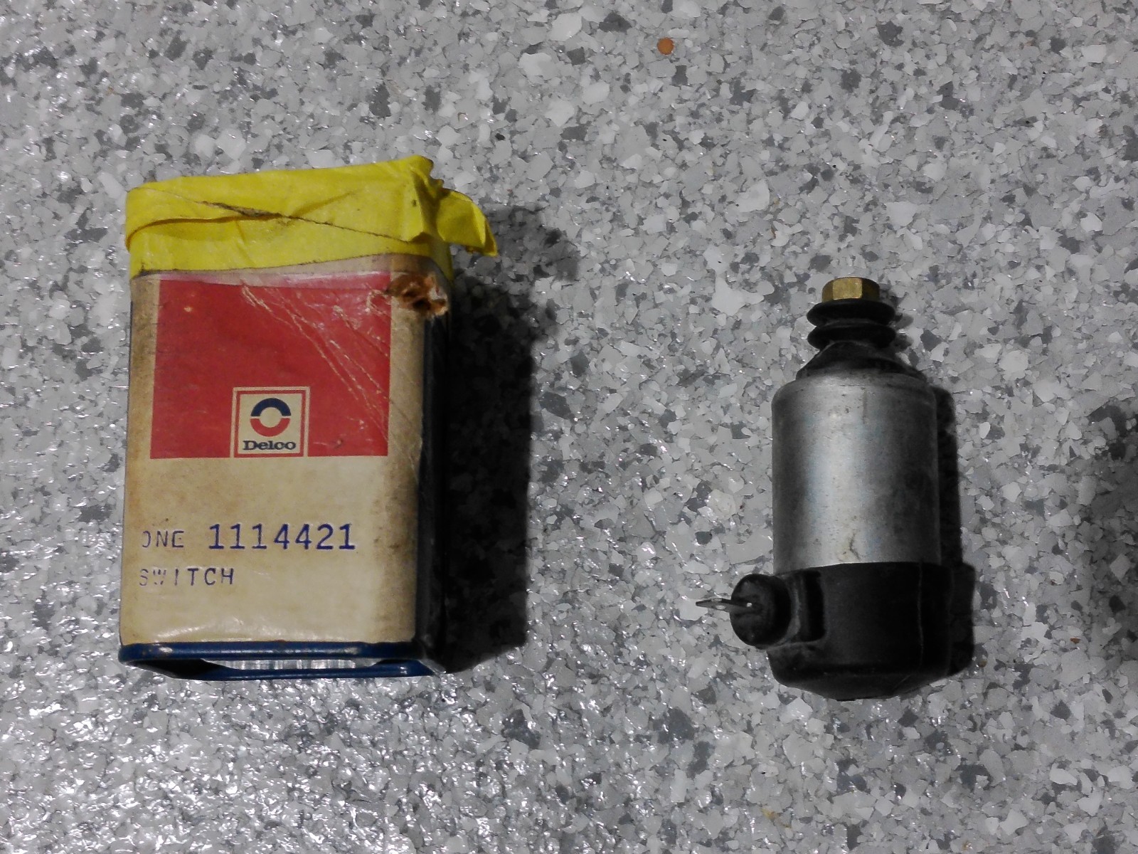 68-70 C3 Corvette Idle Stop Solenoid--GM #1114421--NOS
