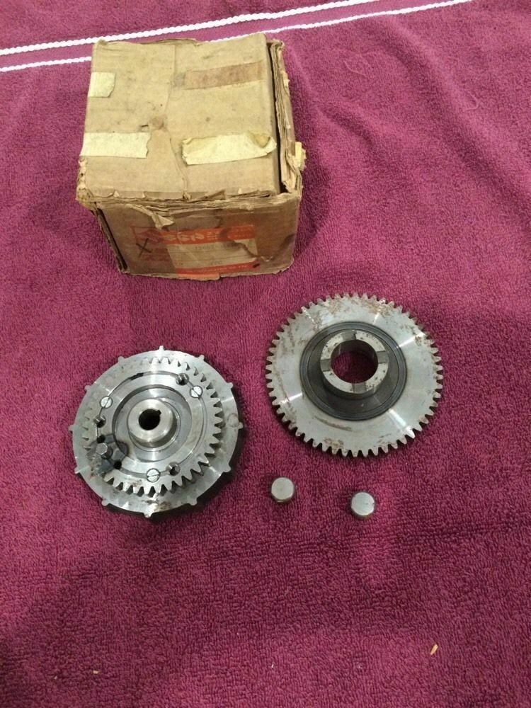 SUZUKI SET GT750 NICE MISSING PARTS