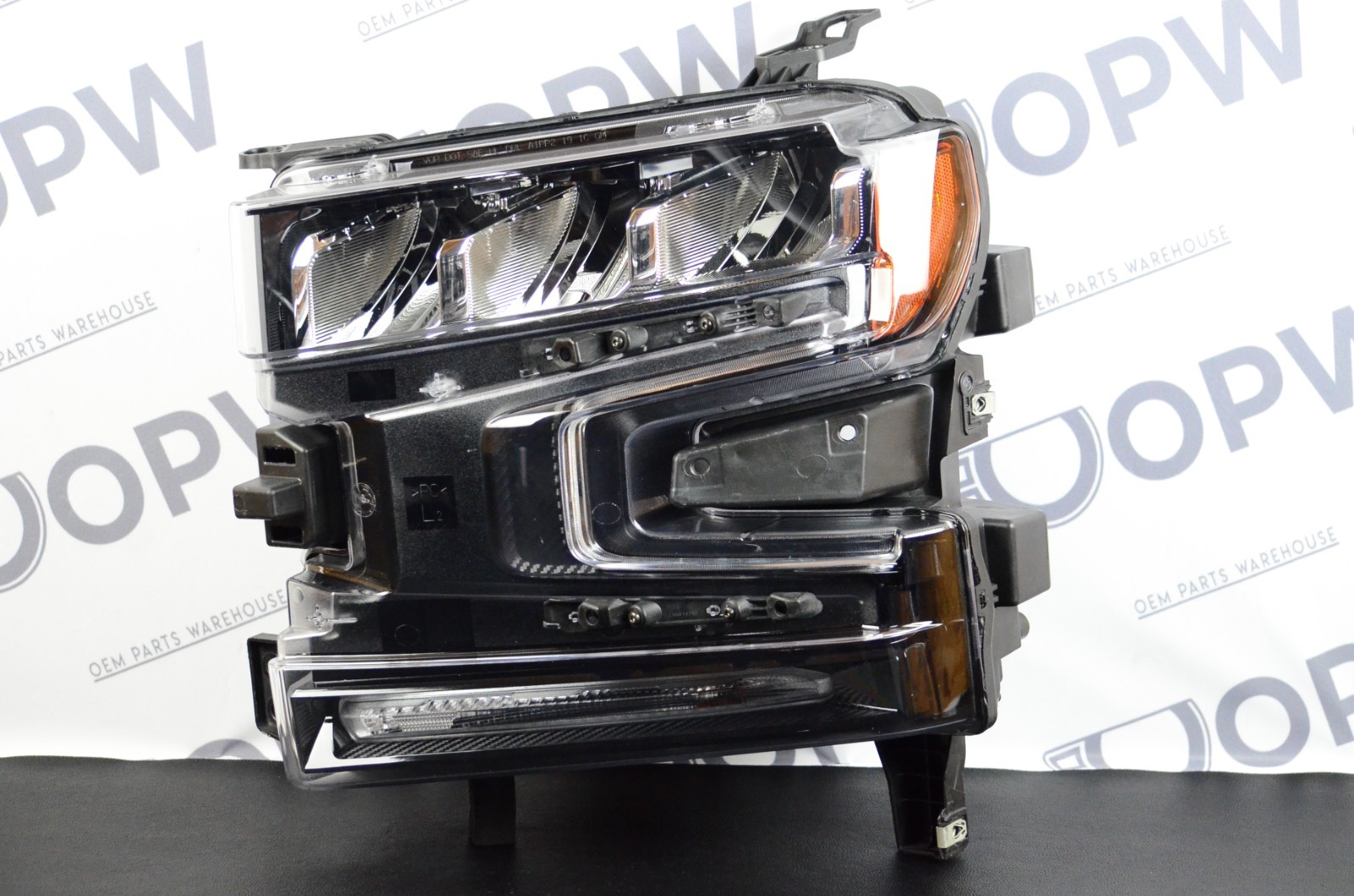 Perfect 2019-2022 Chevrolet Silverado 1500 LT RST LTZ LED Headlight Left LH OEM Perfect 2019-2022 Chevrolet Silverado 1500 LT RST LTZ LED Headlight Left LH OEM