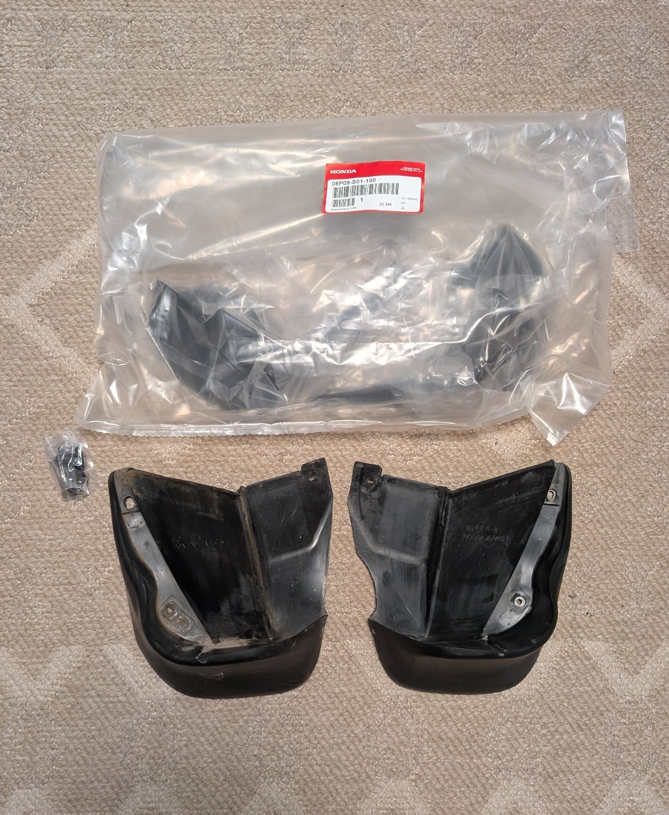 96-98 Honda Civic Sedan Coupe OEM Mud Guards Set NEW Front & USED Rear