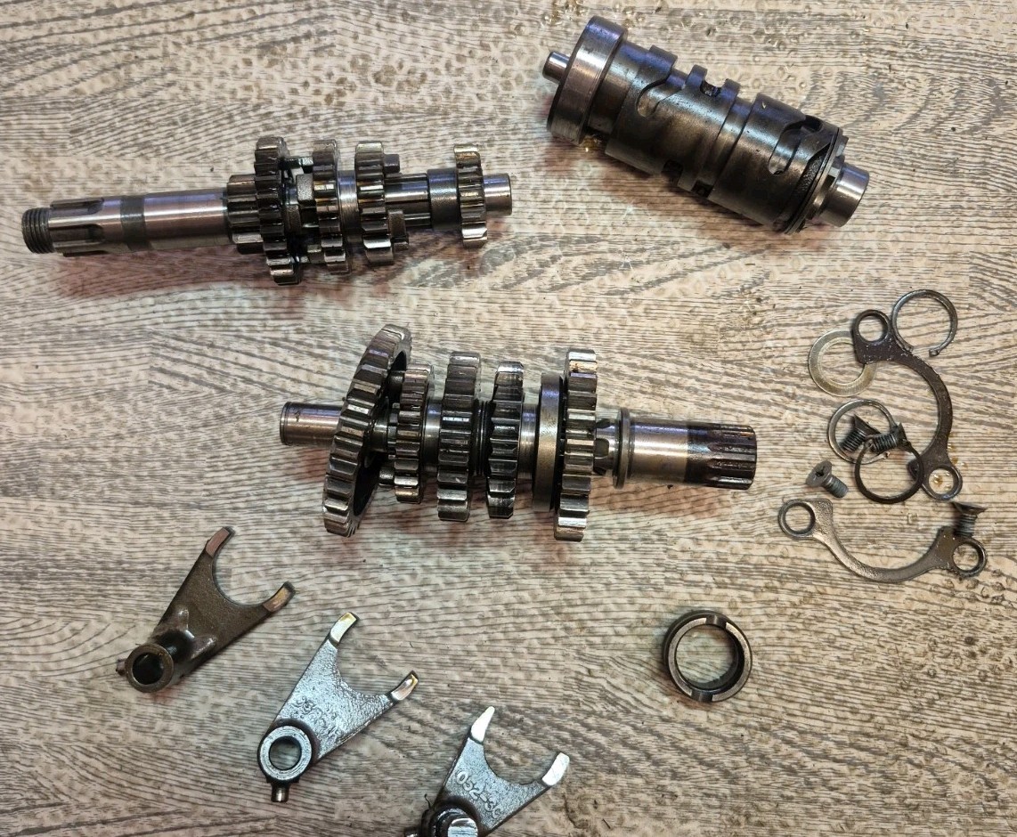 2003-2019 Suzuki DRZ 125 L Kawasaki KLX 125 Transmission Trans Gears Shaft OEM