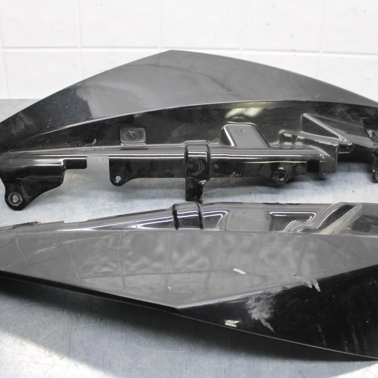 07-11 KTM  990 SUPER DUKE RIGHT LEFT REAR SIDE SEAT PANELS TRIMS COWLS  BB578