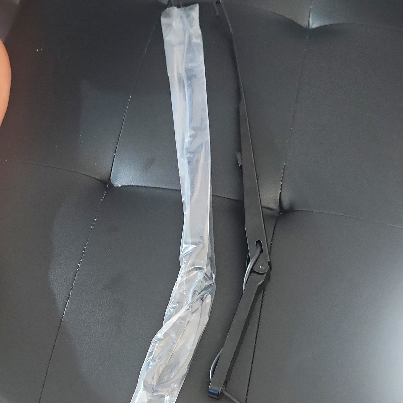 Brazo De Limpiaparabrisas Articulado Con Gancho Para Escobilla Brazo De Limpiaparabrisas Articulado Con Gancho Para Escobilla
