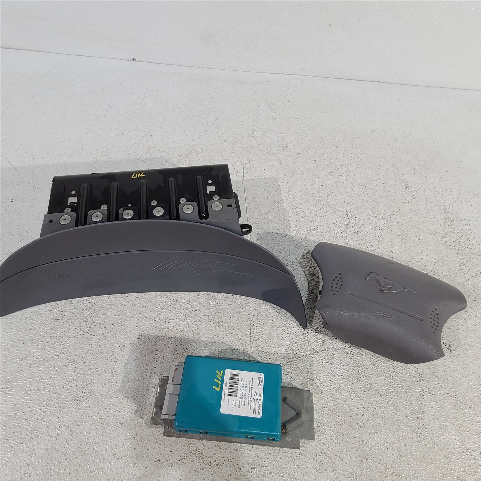 94-95 Ford Mustang GT SN95 Driver Passenger Airbag Air Bag SRS Module AA7117