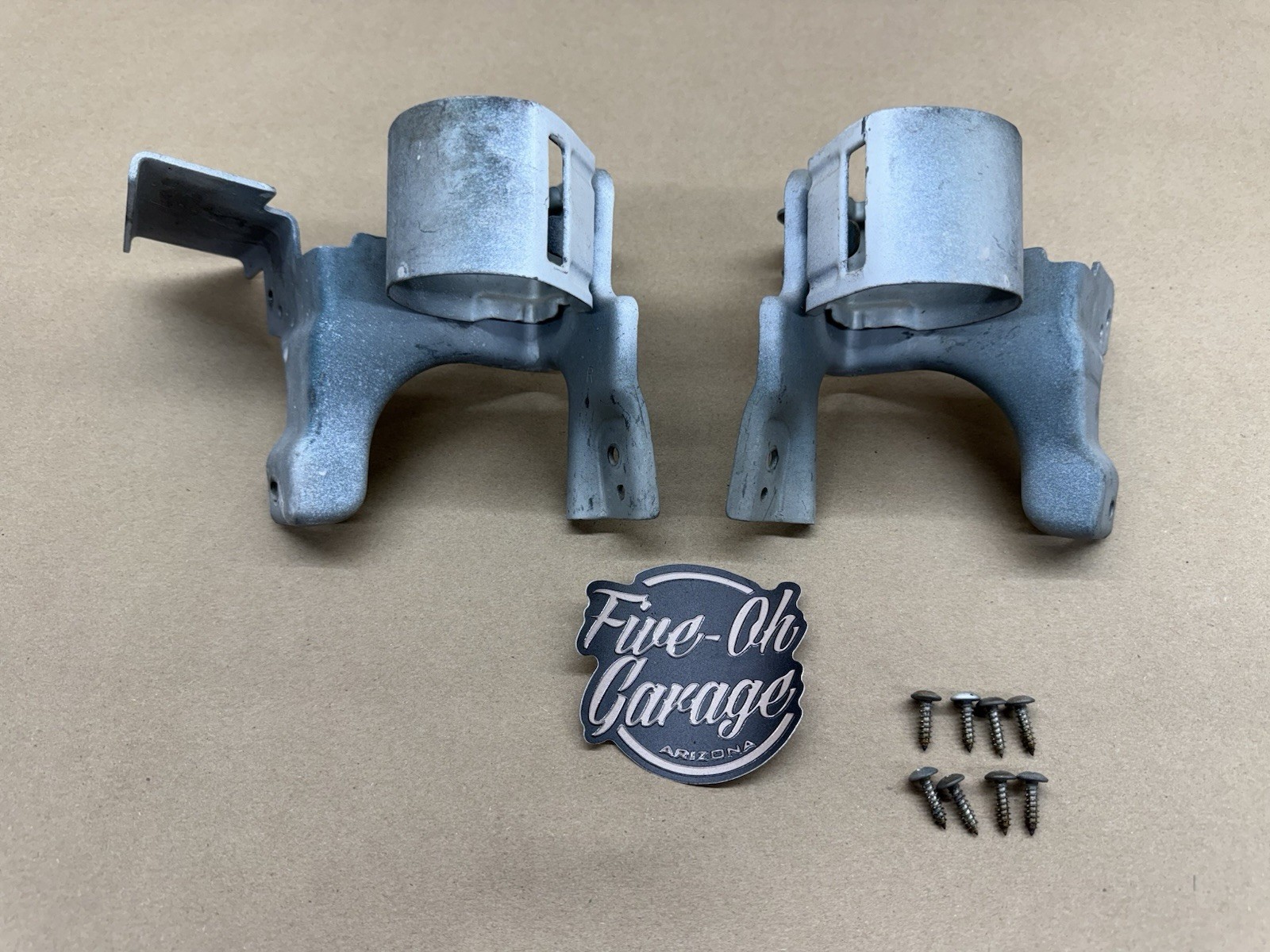 98 99 00 01 Acura Integra Bumper Turn Signal Brackets Holders Corner Light Mount 98 99 00 01 Acura Integra Bumper Turn Signal Brackets Holders Corner Light Mount