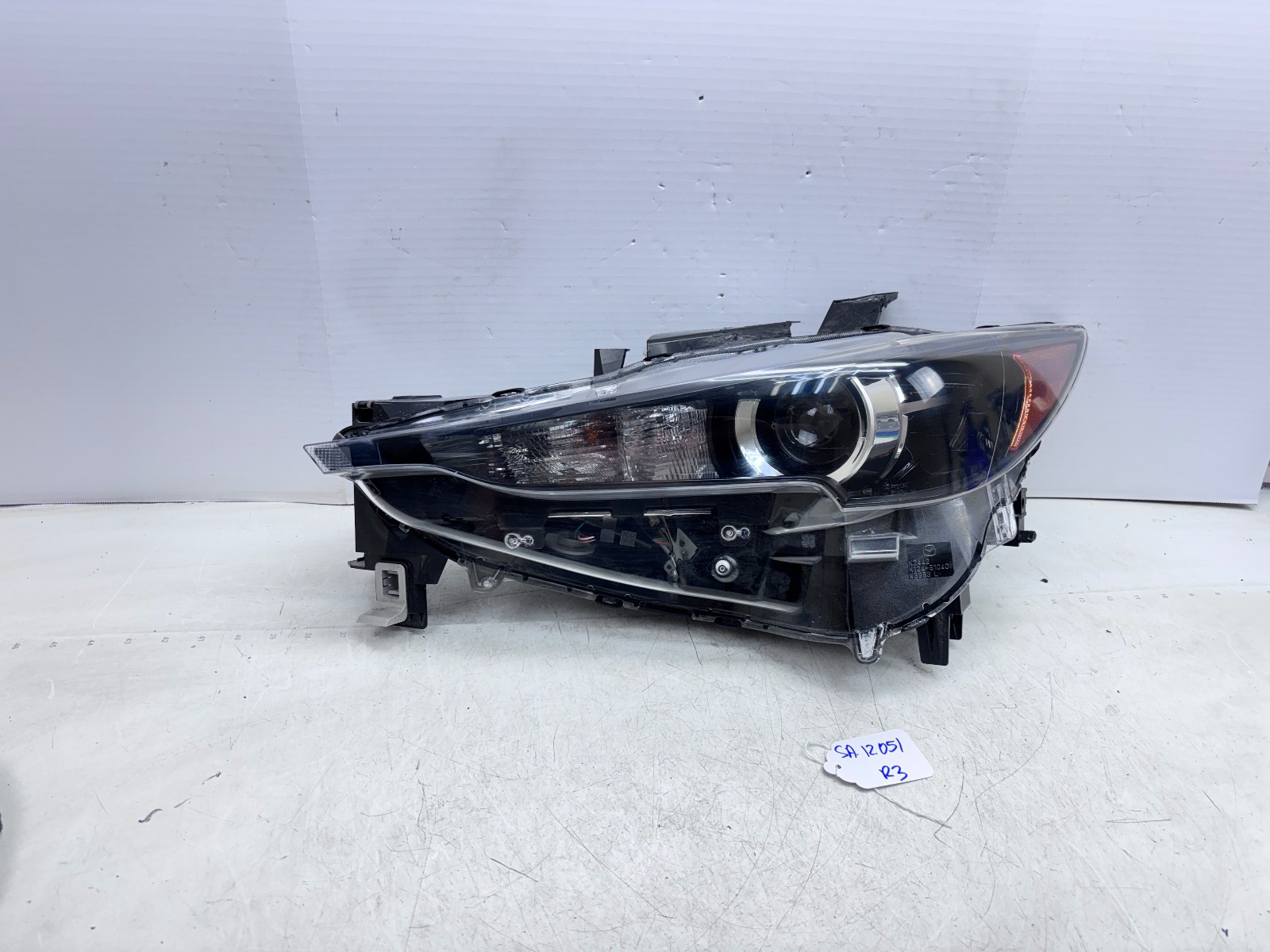 2017 2018 2019 2020 2021 Mazda CX5 Led Front Left OEM Headlight k124-51040