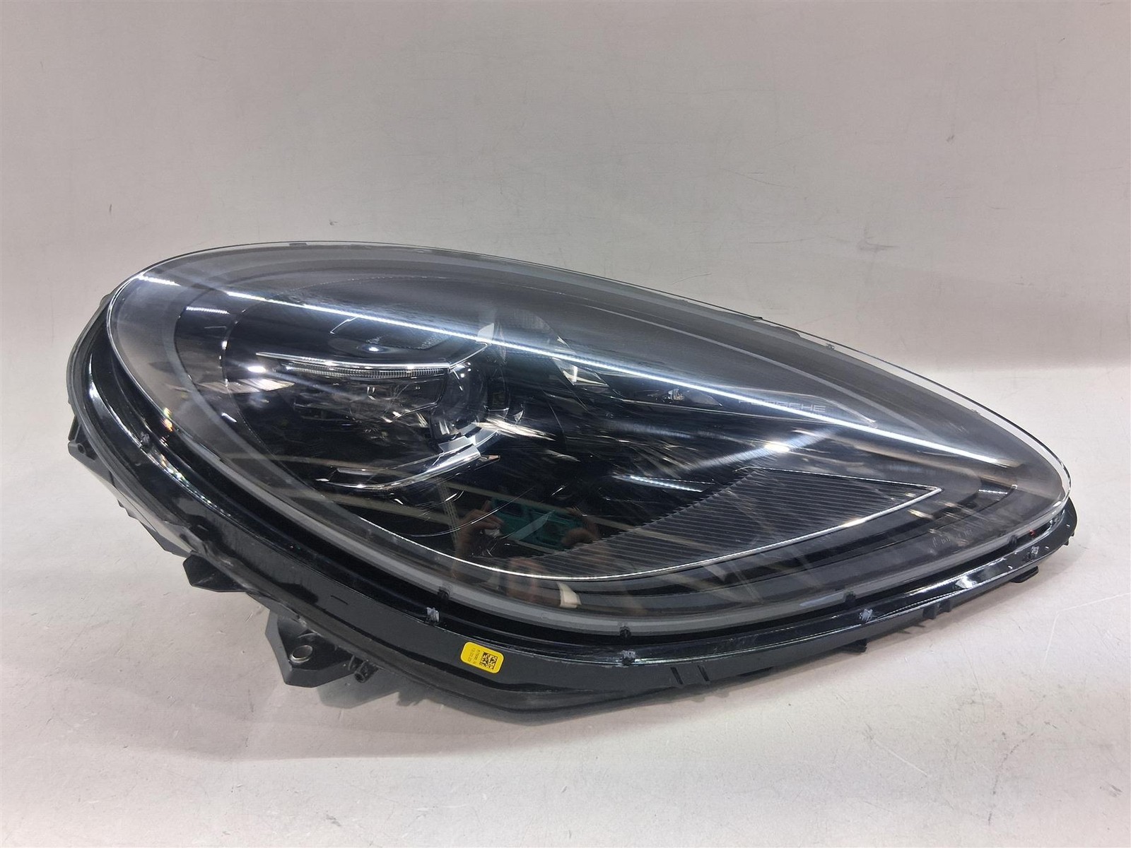 2019 2021 PORSCHE MACAN HEADLIGHT ASSEMBLY OEM RH RIGHT PASSENGER SIDE LED LAMP
