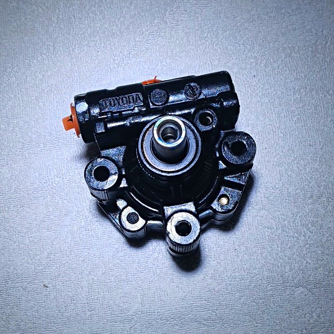 2000-2008 Toyota Power Steering Pump 2000-2008 Toyota Power Steering Pump