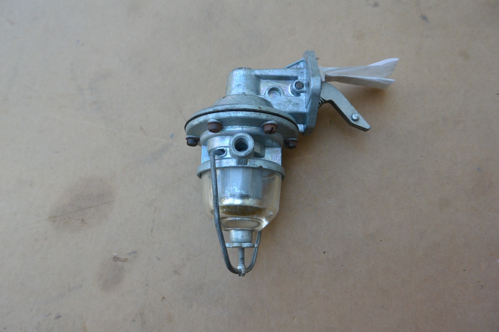 NORS 1937-1962 Chevrolet 216 235 261 Glass Bowl Fuel Pump 1941 1947 1948 1949
