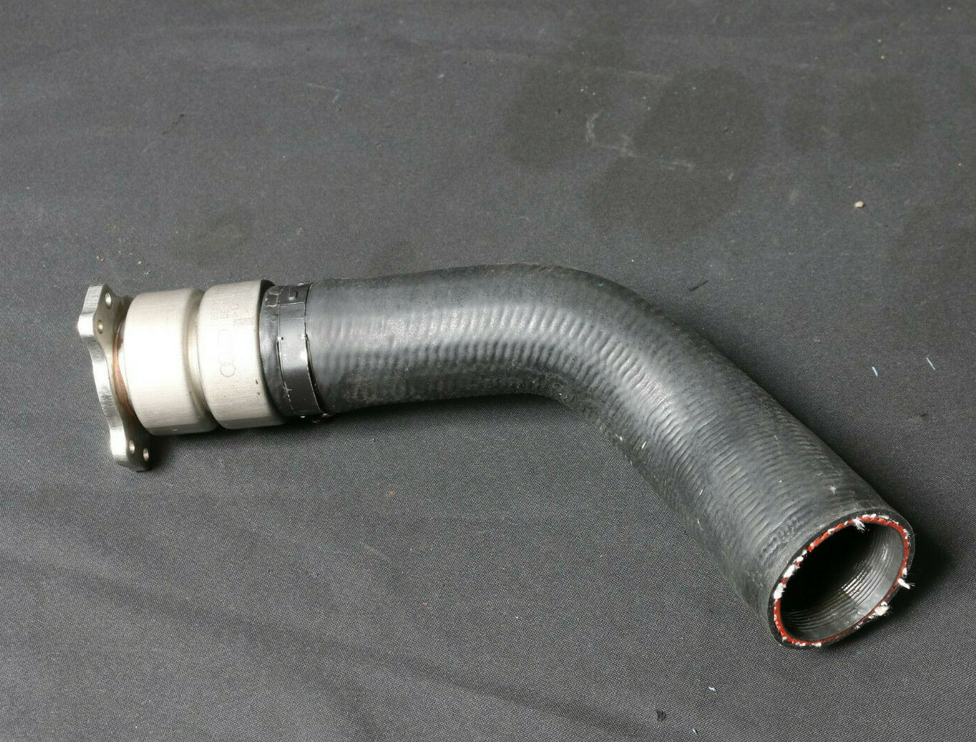 05A131111A Pressure Hose Pressure Pipe Charge Air Pipe Audi Q7 4L 188km -2