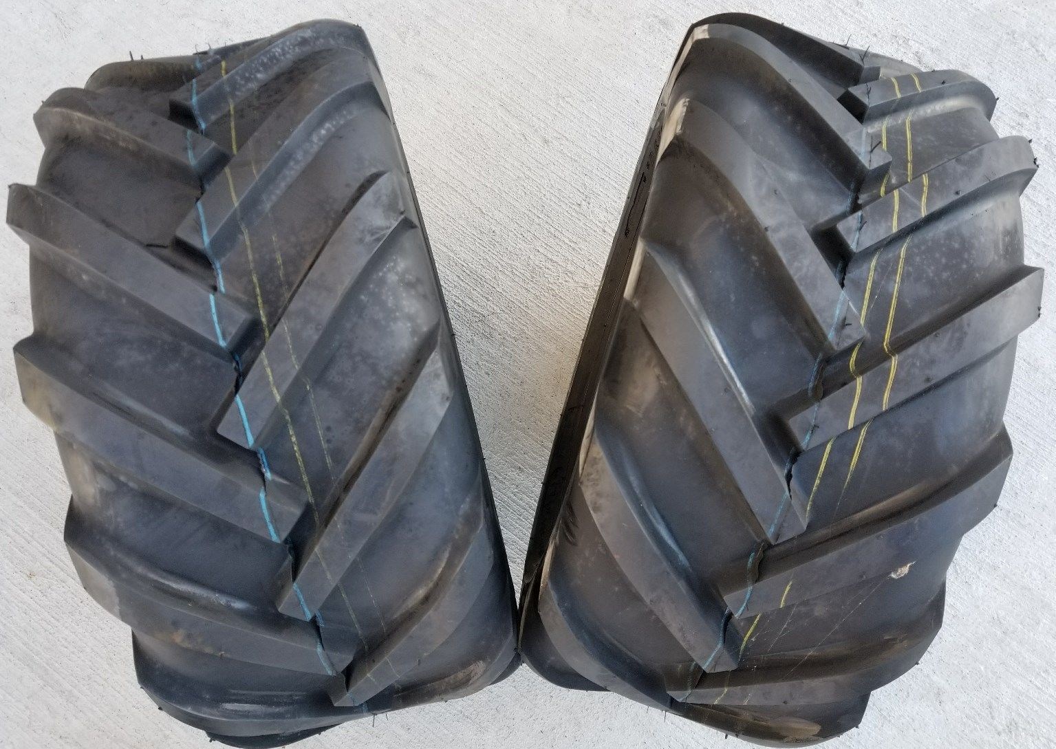 2 - 23X10.50-12 Deestone D405 6P Super Lug Tires AG 23x10.5-12  AG