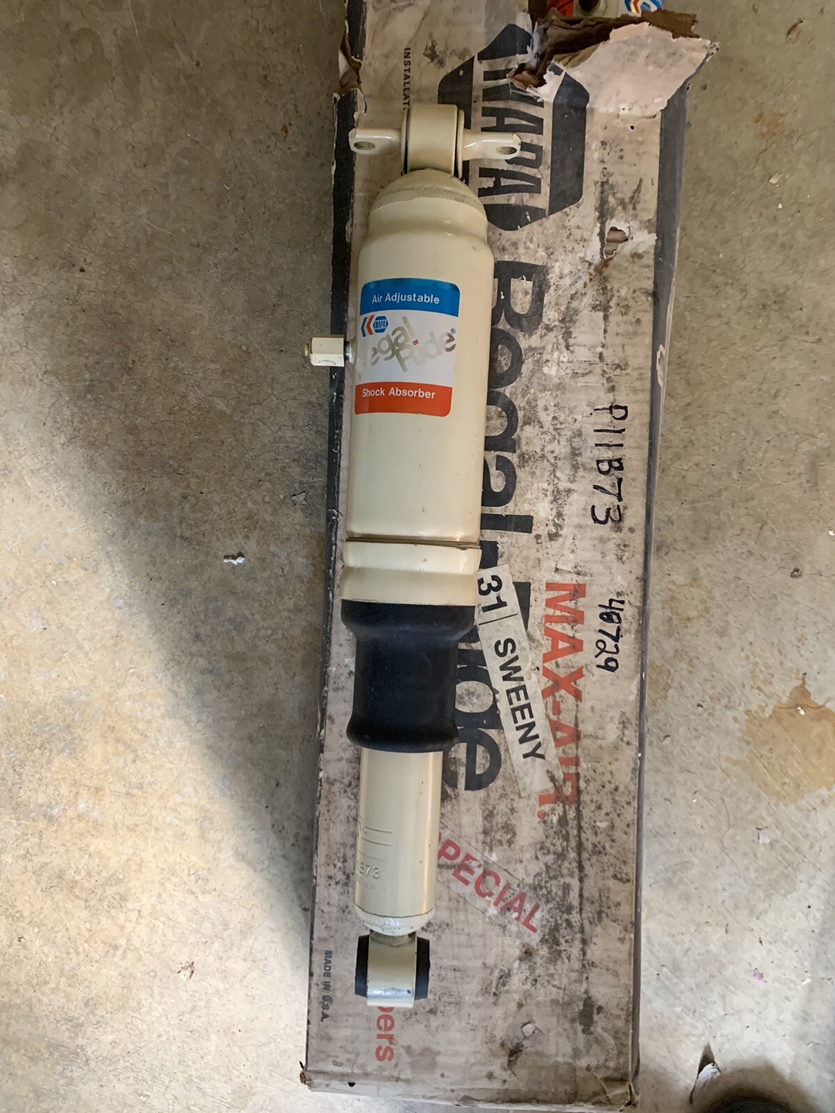 NOS Napa 48729 NAPA Regal-Ride Shock Absorbers P11B73 PAIR(2) Vintage