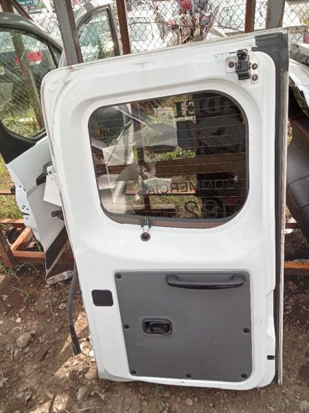 Passenger Rear Back Door Standard Roof Fits 17-21 NV 2500 204775