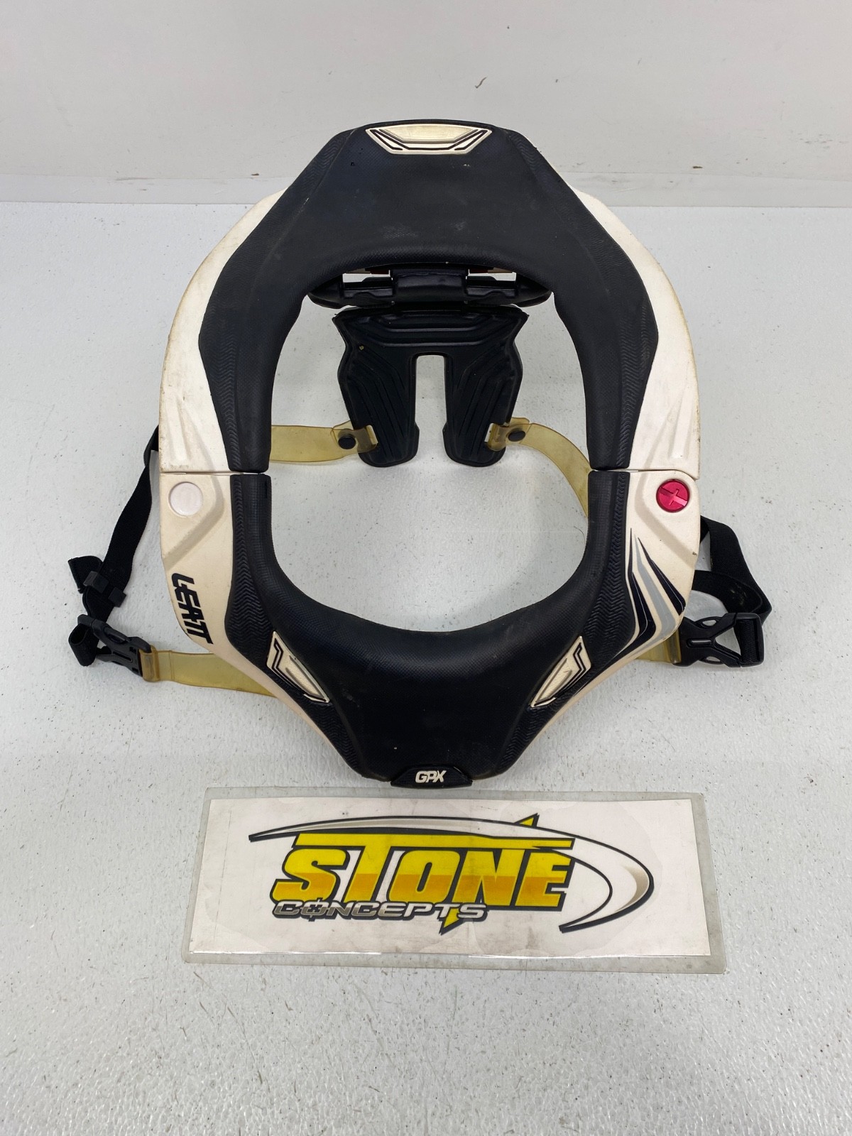 LEATT GPX 5.5 NECK BRACE ATV DIRT BIKE LEATT MX MOTORCROSS RACE SAFETY GEAR LEATT GPX 5.5 NECK BRACE ATV DIRT BIKE LEATT MX MOTORCROSS RACE SAFETY GEAR