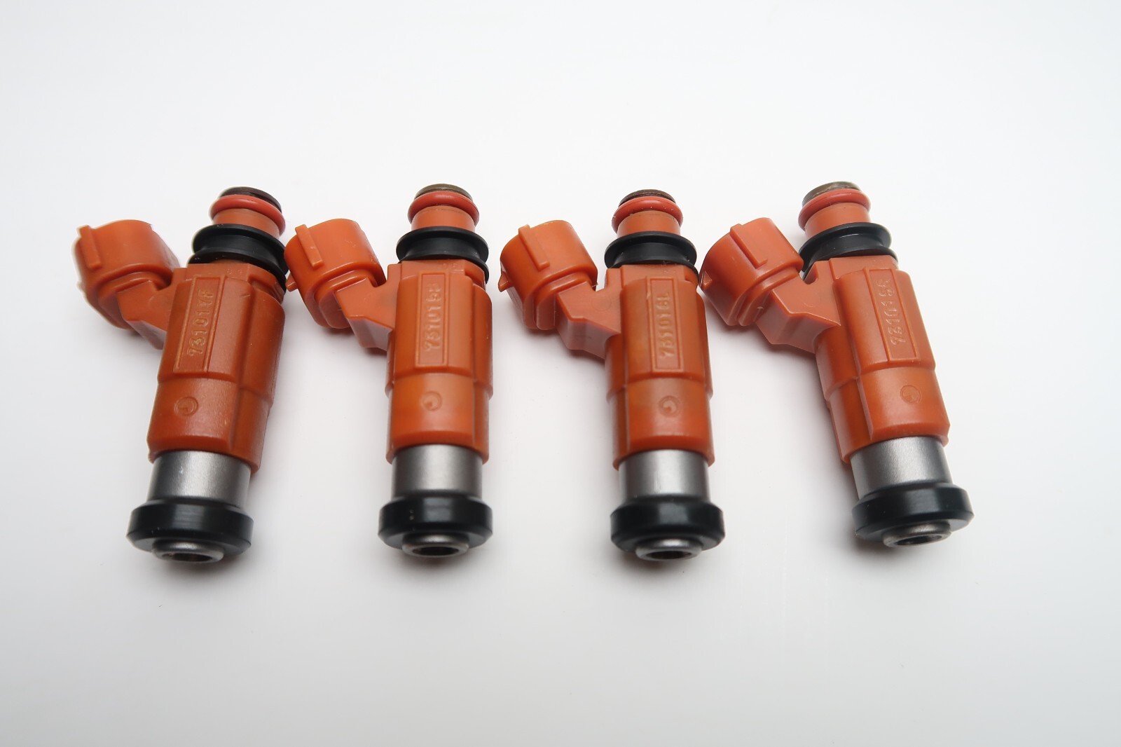 SET 4 Yamaha F115 Fuel Injector  Injectors matched set ) 68V-8A360-00-00