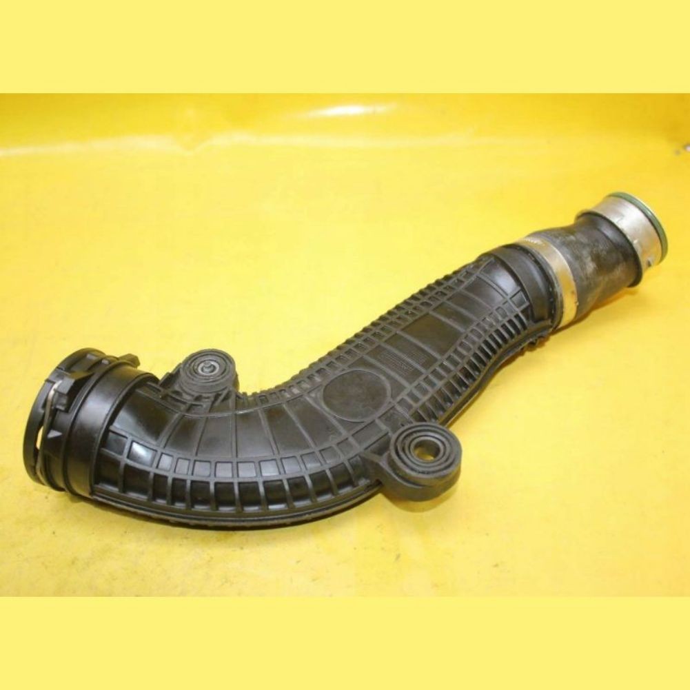 Turbo Intercooler Pipe Hose For 2009-2022 Volkswagen Tiguan CC Golf 1K0145840R Turbo Intercooler Pipe Hose For 2009-2022 Volkswagen Tiguan CC Golf 1K0145840R