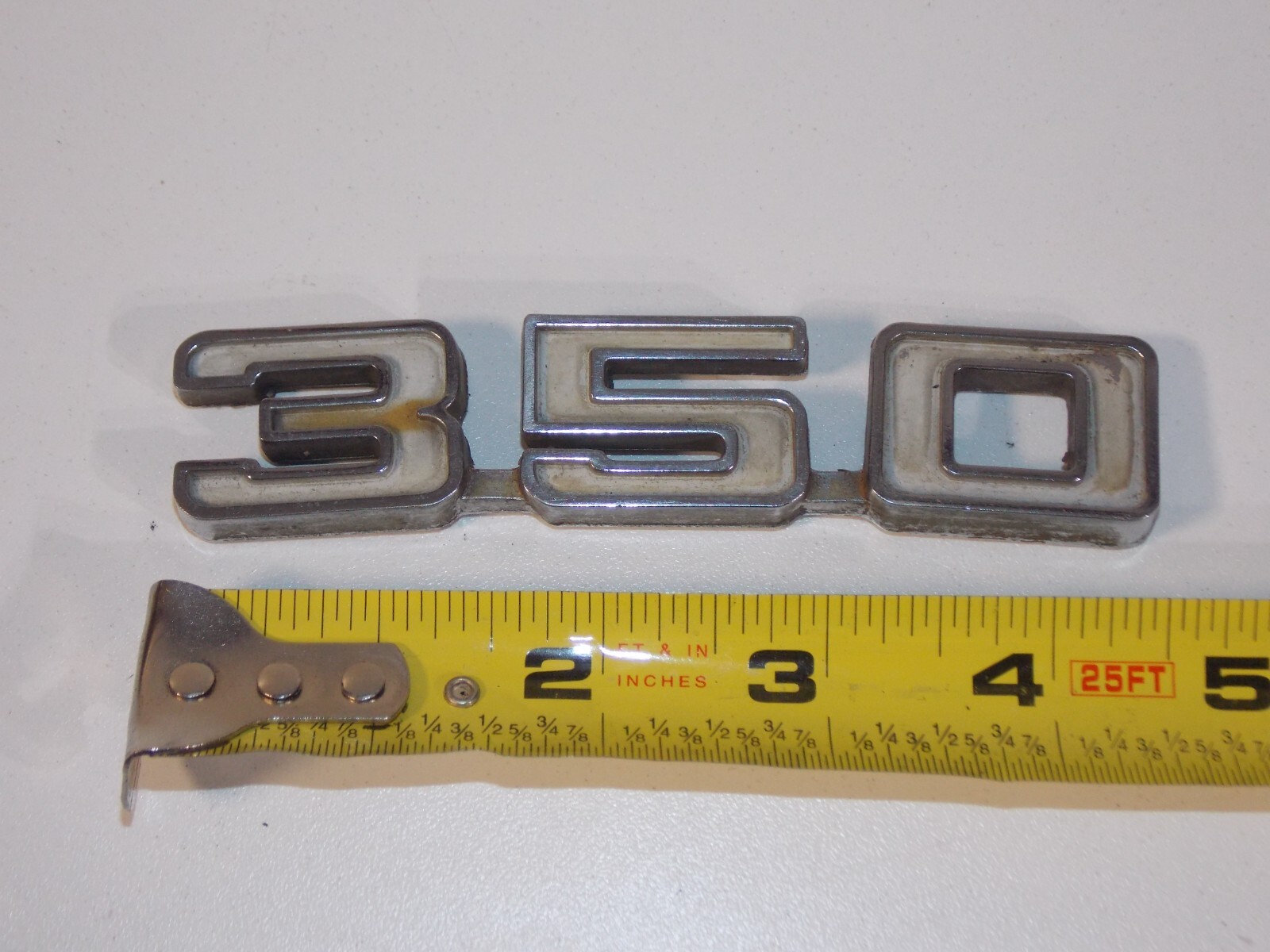 Vtg 1969 70 71 72 Chevrolet Chevy 350 Car Vehicle Emblem Badge 3962949 Vtg 1969 70 71 72 Chevrolet Chevy 350 Car Vehicle Emblem Badge 3962949