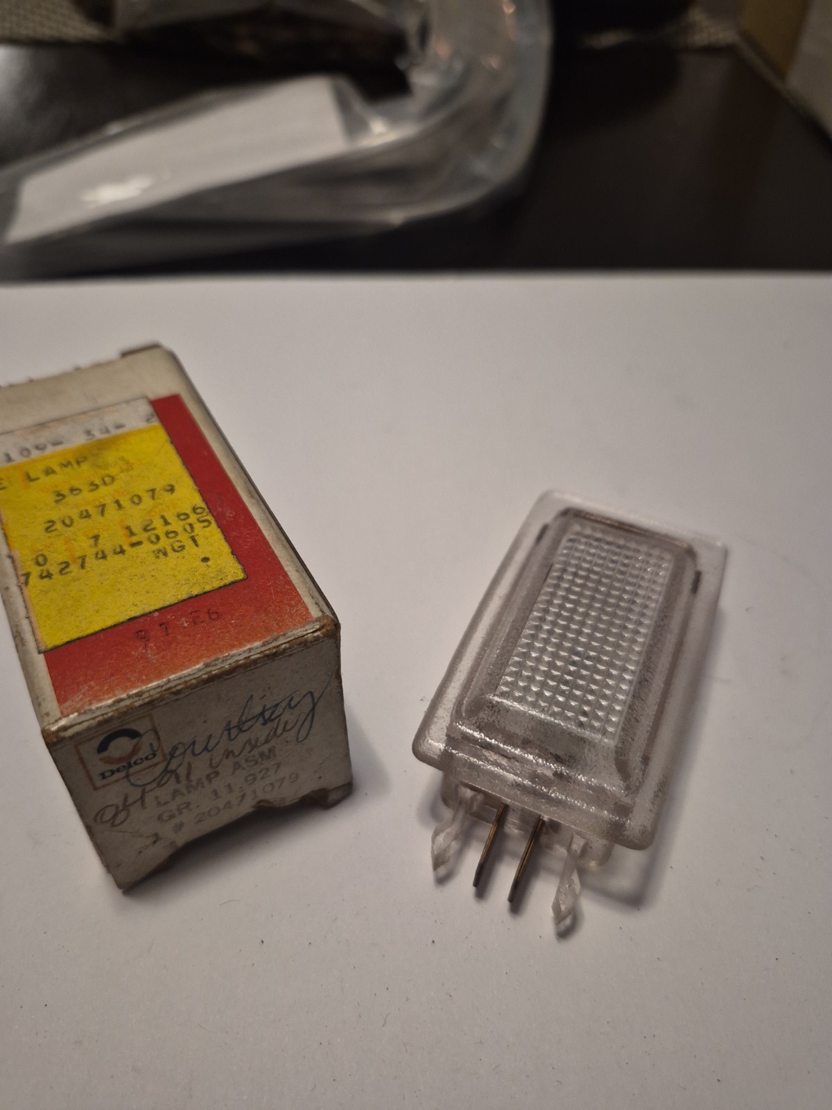 1984-1996 Corvette C4 NOS NEW GM Under Dash Factory Light Item, GM 20471079 1984-1996 Corvette C4 NOS NEW GM Under Dash Factory Light Item, GM 20471079