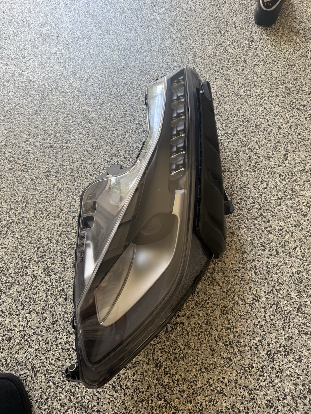 FERRARI 488 GTB GENUINE BIXENON HEADLIGHT LEFT SIDE P/N: 318964