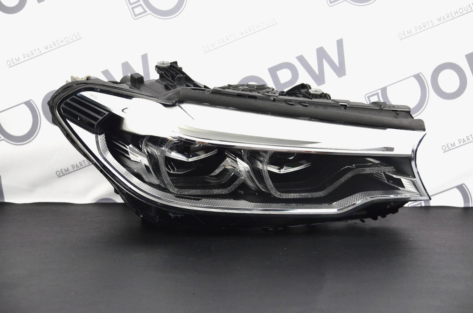 Perfect 2017-2020 BMW 530i 540i M5 G30 Icon Adaptive LED Headlight Right OEM Perfect 2017-2020 BMW 530i 540i M5 G30 Icon Adaptive LED Headlight Right OEM