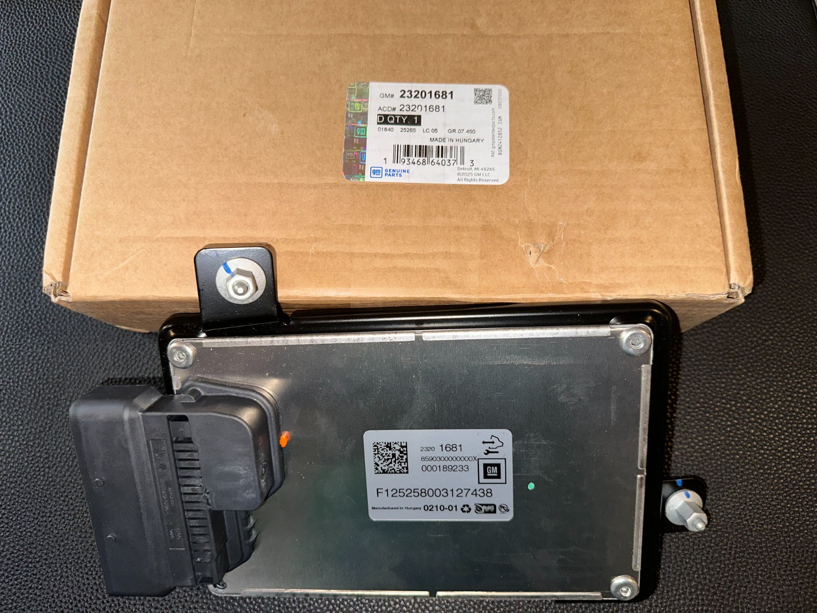 Genuine GM Active Suspension Control Module 23201681
