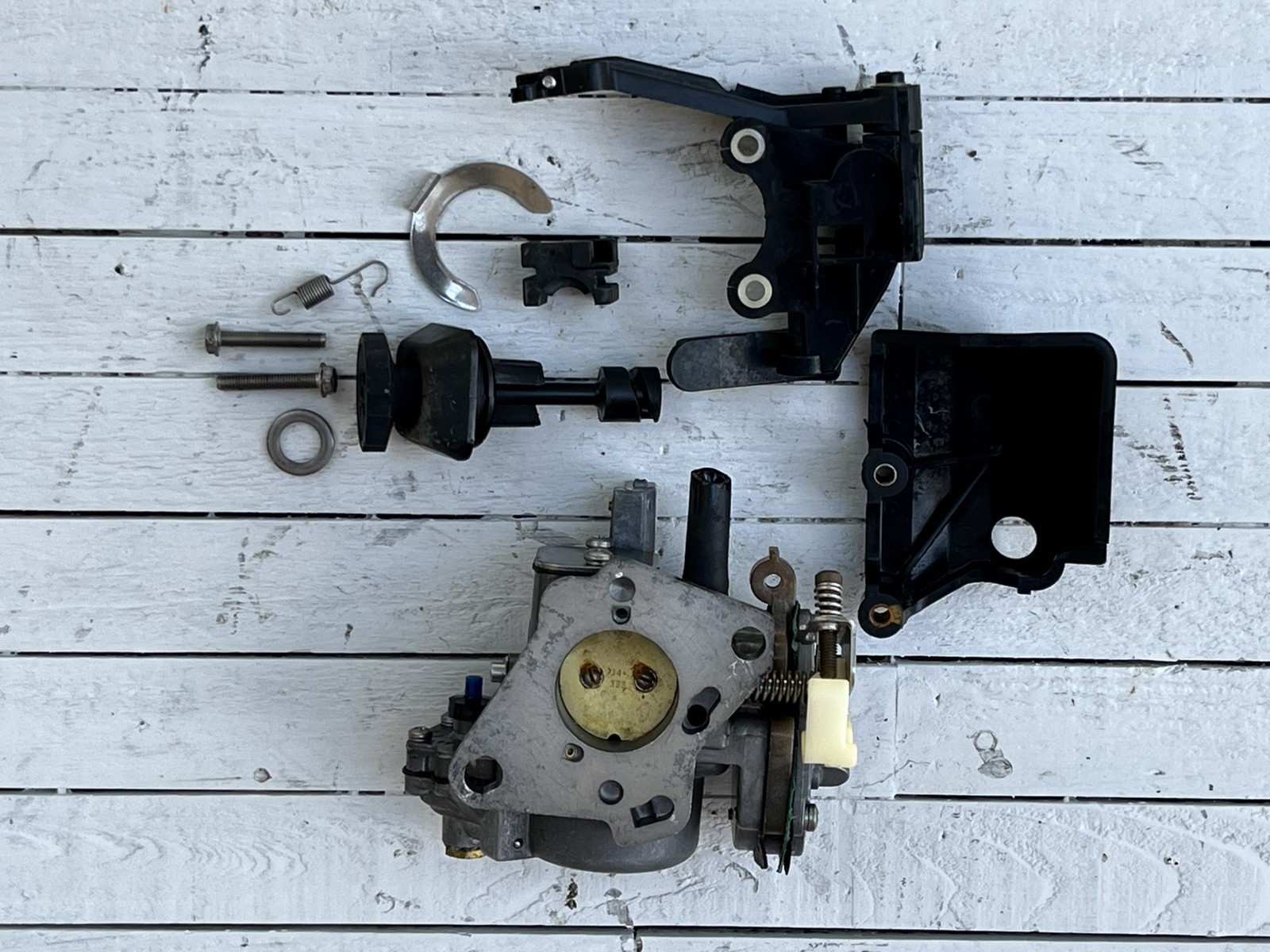 Mercury Mariner 25hp WMC 16A OEM Carburetor 8677A11 Mercury Mariner 25hp WMC 16A OEM Carburetor 8677A11