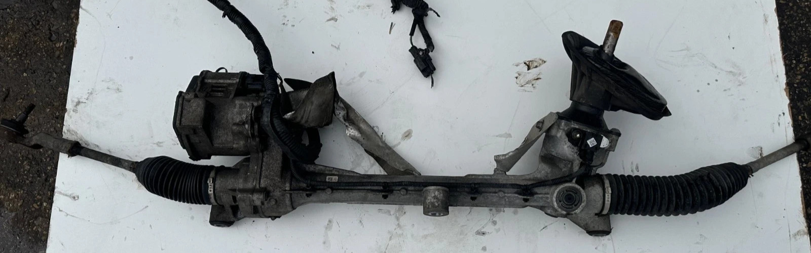 2014-2018 Ford Transit Connect Steering Gear Rack Pinion OEM Working Tested 2014-2018 Ford Transit Connect Steering Gear Rack Pinion OEM Working Tested