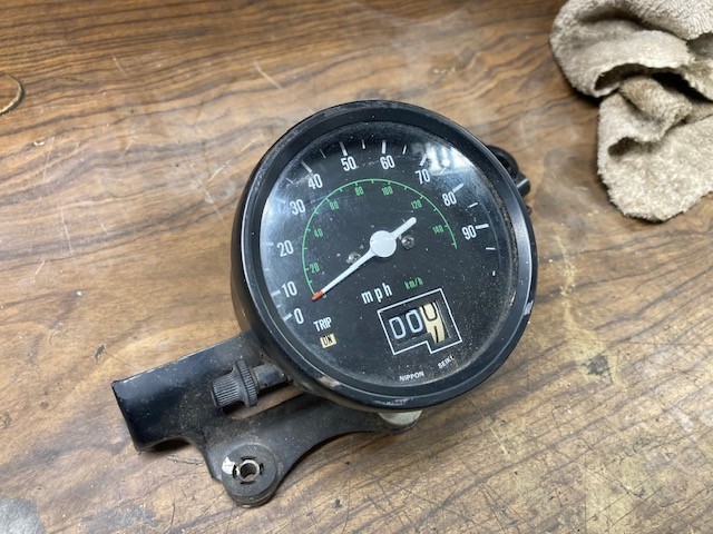 1981/82 Honda XR-500, Speed Odometer Assy. & Mtg Bracket $75. 1981/82 Honda XR-500, Speed Odometer Assy. & Mtg Bracket $75.