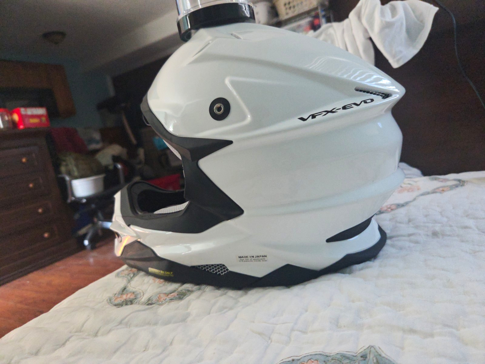 Shoei VFX-EVO Gloss White Shoei VFX-EVO Gloss White