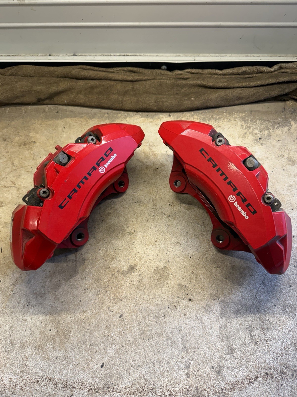 2017-2024 Chevrolet Camaro Front Brembo Brake Caliper Set Opt J55 OEM Red