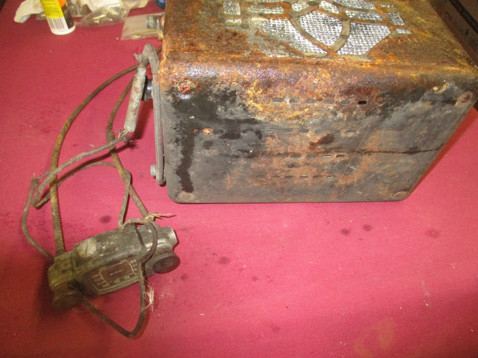 Early 1930s Philco 806 Automobile Radio & Control head Early 1930s Philco 806 Automobile Radio & Control head