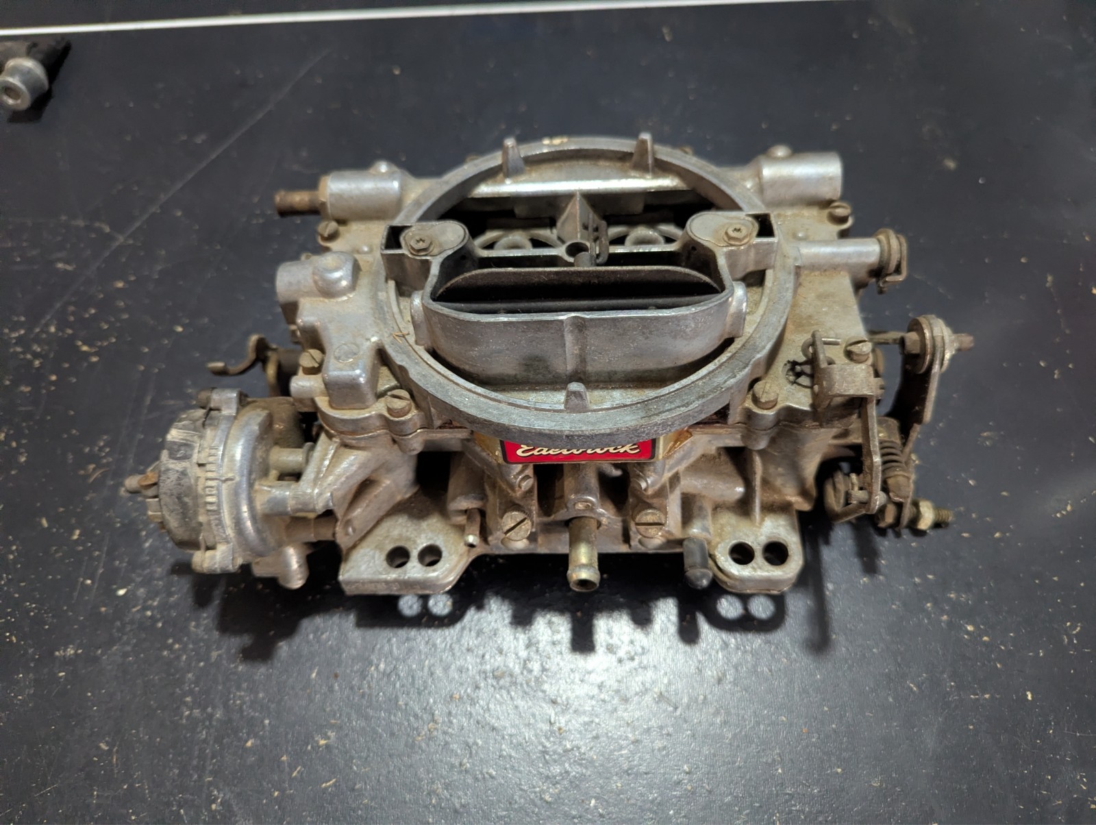 vintage Edelbrock Performer Series 4 barrel carburetor for late 50s-mid 60s vintage Edelbrock Performer Series 4 barrel carburetor for late 50s-mid 60s