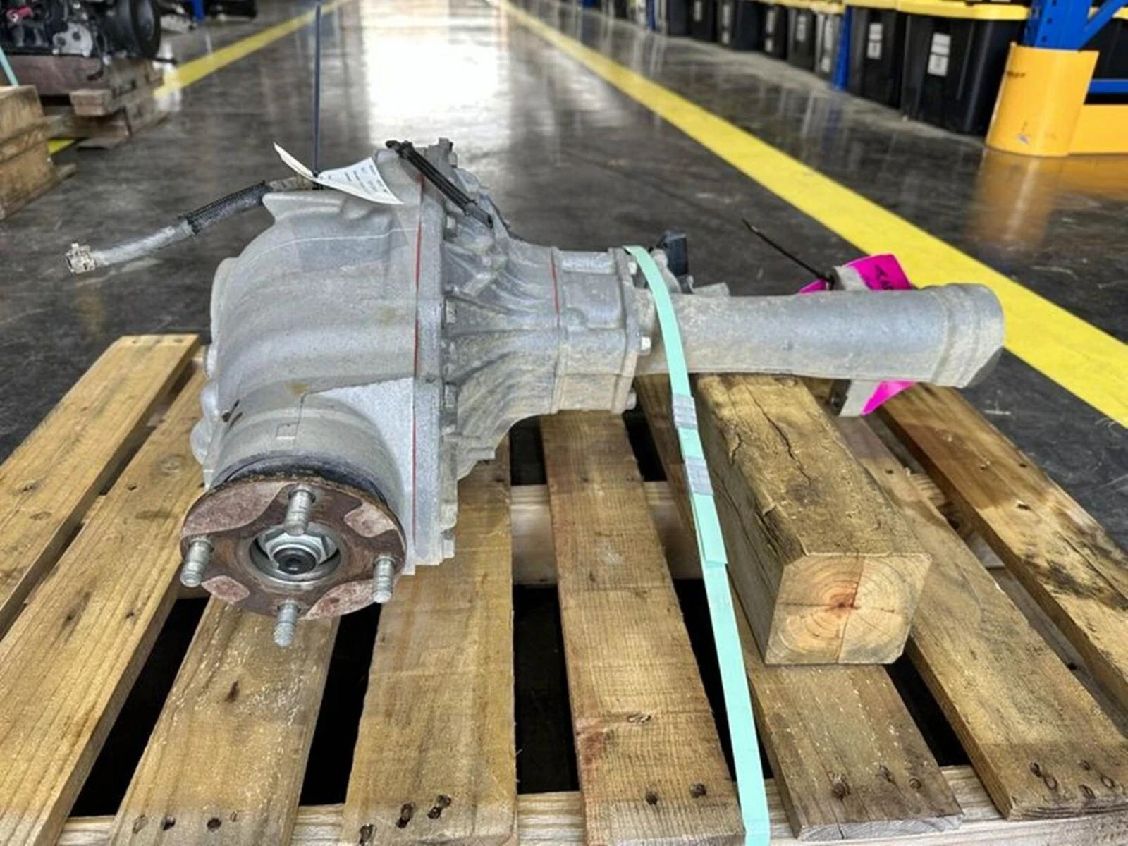 2008-2022 Toyota Sequoia Front Axle Differential Carrier Assembly 4.30 Ratio
