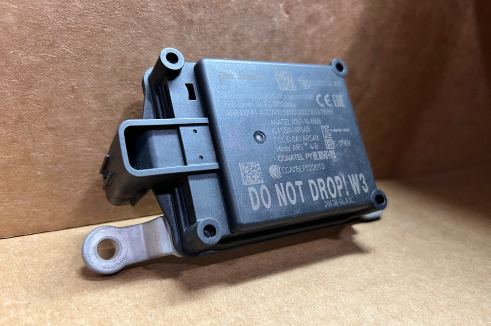 OEM 2020-2025 Nissan Sentra Adaptive Cruise Control Radar Sensor 28438-6LA3C OEM 2020-2025 Nissan Sentra Adaptive Cruise Control Radar Sensor 28438-6LA3C