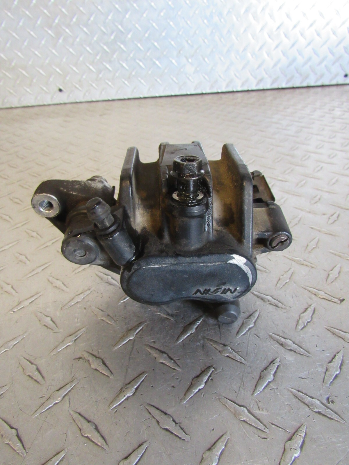1989 - 1993 89 - 93 HONDA CBR1000F CBR 1000 HURRICANE FRONT LEFT BRAKE CALIPER