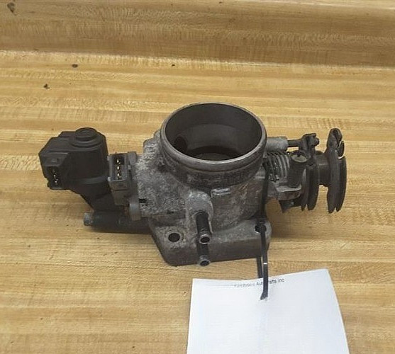 2003-2005 Hyundai Santa Fe XG 350 Kia Amanti Throttle Body OEM