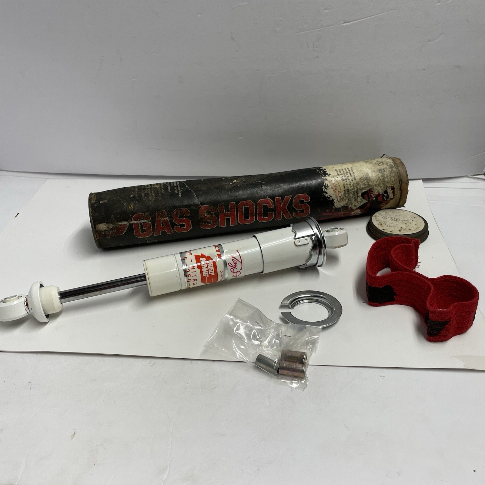 NOS Red Wing Gas Shock G-350-85 13 3/4 NOS Red Wing Gas Shock G-350-85 13 3/4