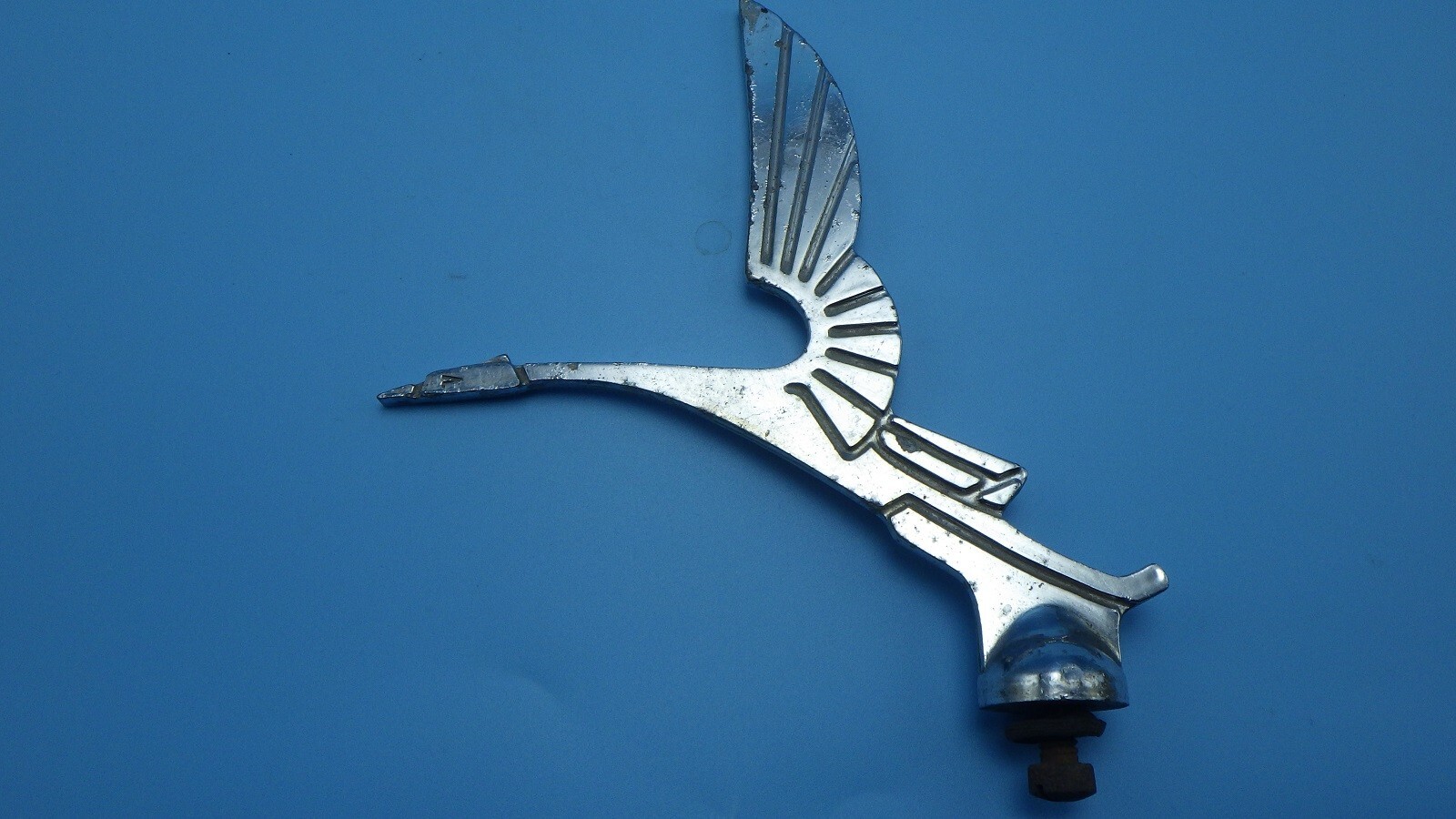 1930's HERON HOOD ORNAMENT 1931 1932 CADILLAC CHEVROLET STUDEBAKER STANT 1930's HERON HOOD ORNAMENT 1931 1932 CADILLAC CHEVROLET STUDEBAKER STANT