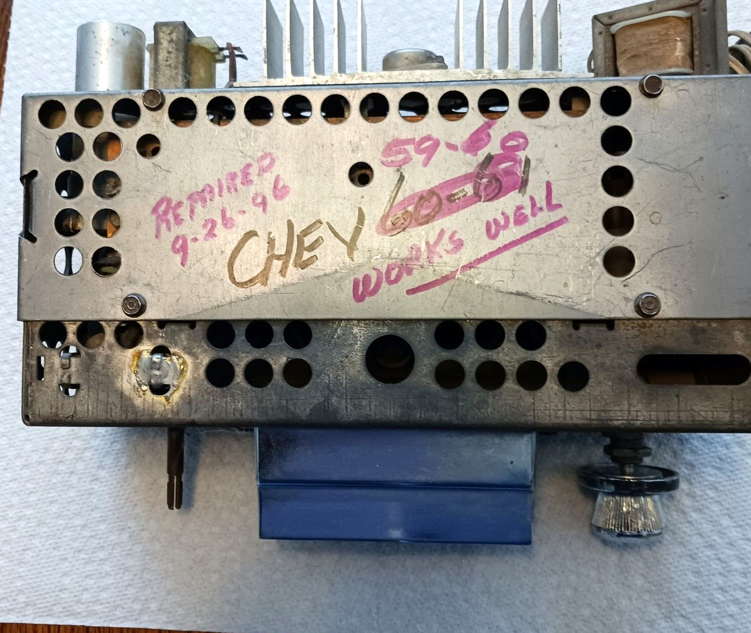 1959-1960 Chevrolet radio 1959-1960 Chevrolet radio