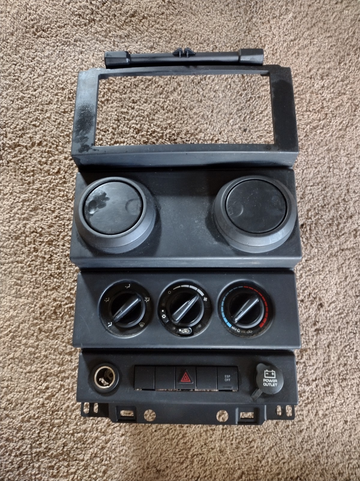 2007-2010 Jeep Wrangler JK Center Dash Bezel Manual Windows HVAC Hazards Vents