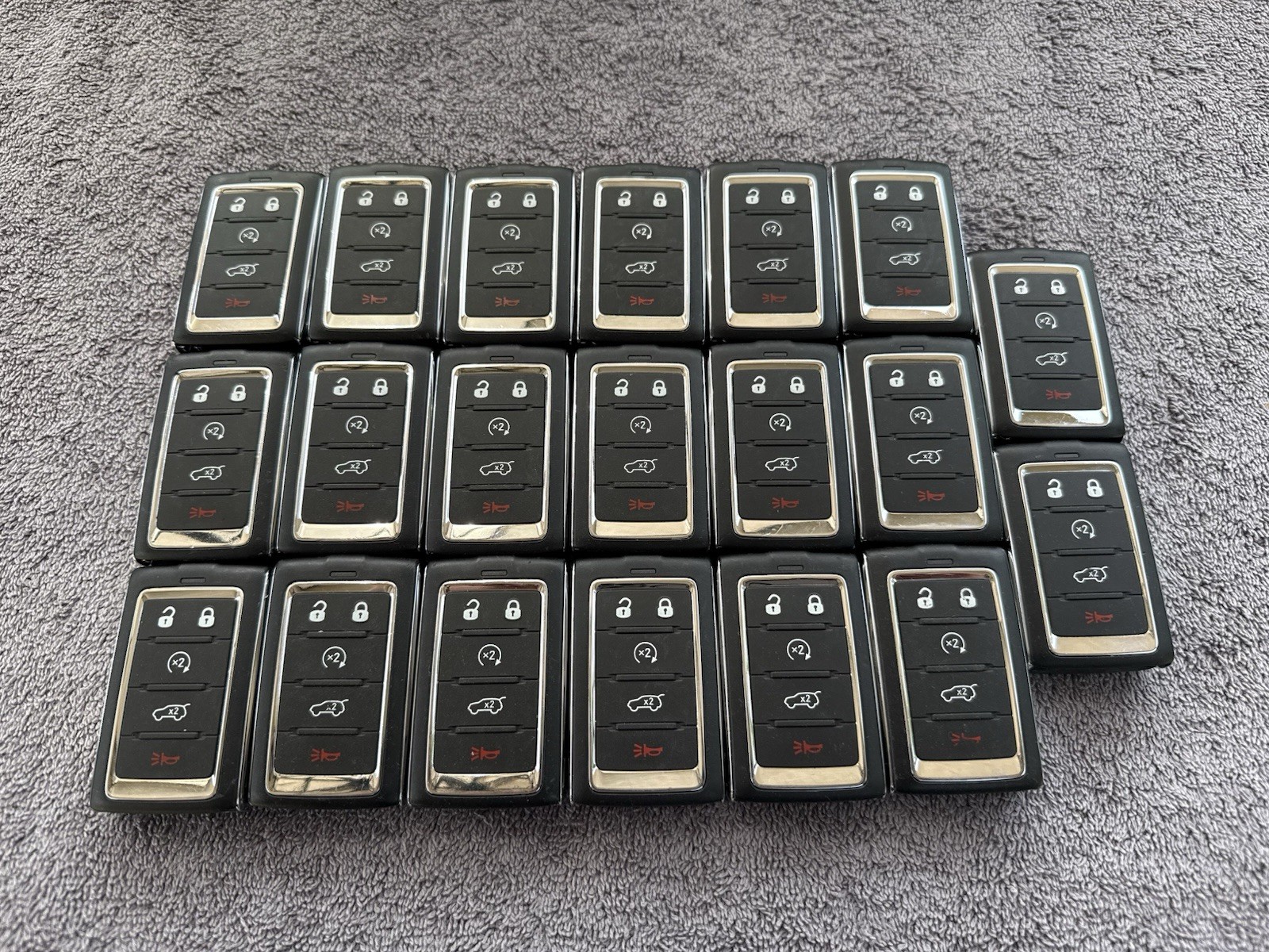 CLEAN LOT 20 OEM Jeep CHEROKEE 5 button Smart Keys Remotes 2BAHD-KFW1 KEY FOB CLEAN LOT 20 OEM Jeep CHEROKEE 5 button Smart Keys Remotes 2BAHD-KFW1 KEY FOB