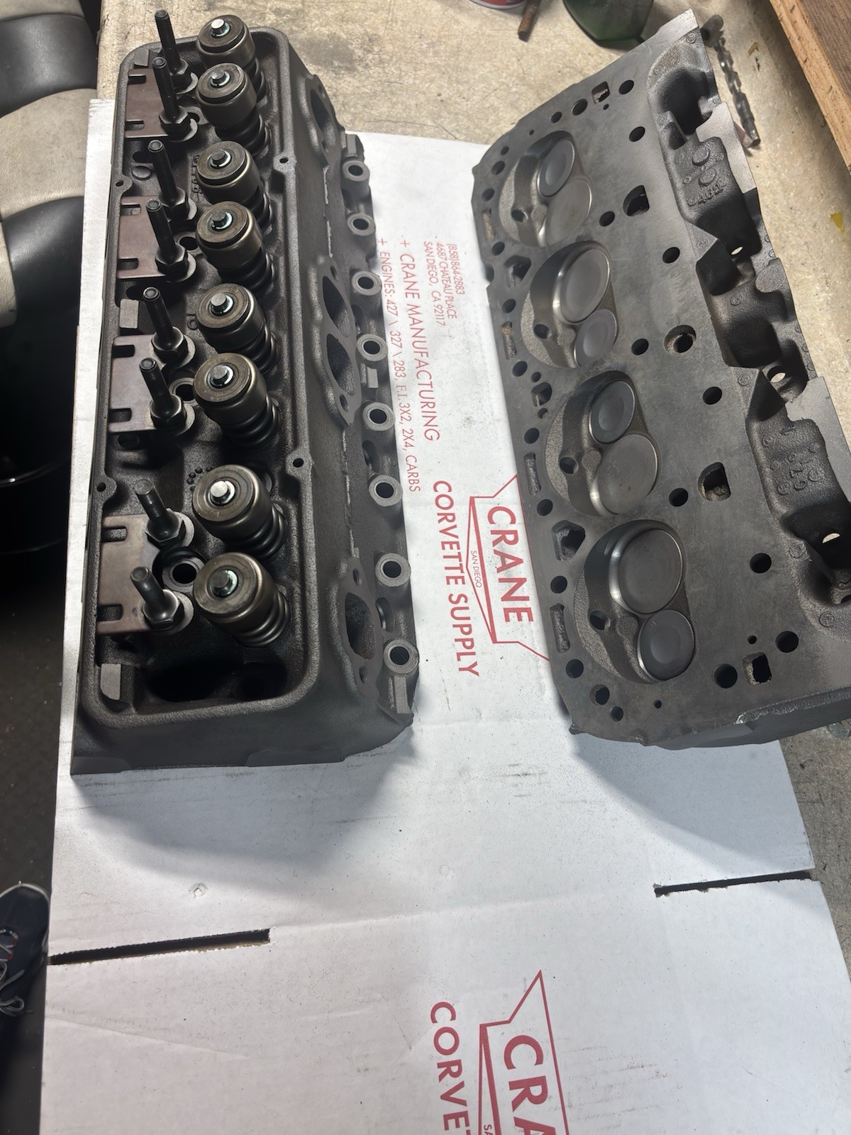 66-67  3890462 F-10-6 Corvette Rebuilt cylinder heads 2.02 HP block 327