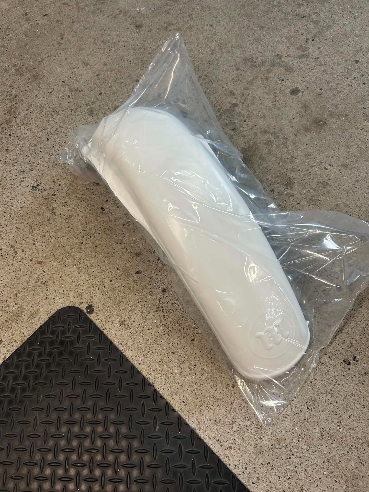 1975 1976 Montesa VA 250 360 Rear Fender Mud Guard Blem 2nd White