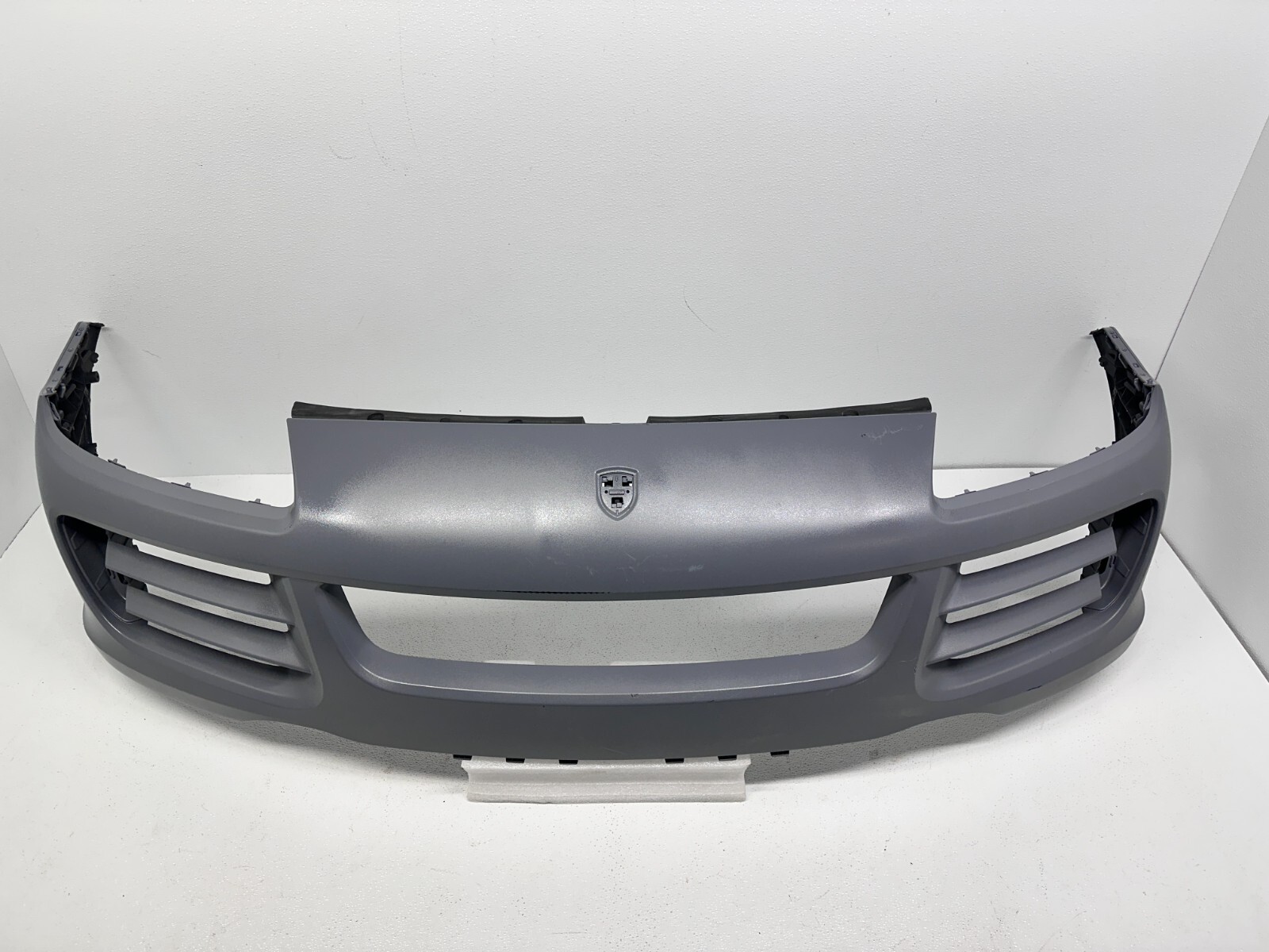 NEW 2007-2010 Porsche Cayenne S 7L5 Front Bumper Cover OEM Non-Washer NEW 2007-2010 Porsche Cayenne S 7L5 Front Bumper Cover OEM Non-Washer