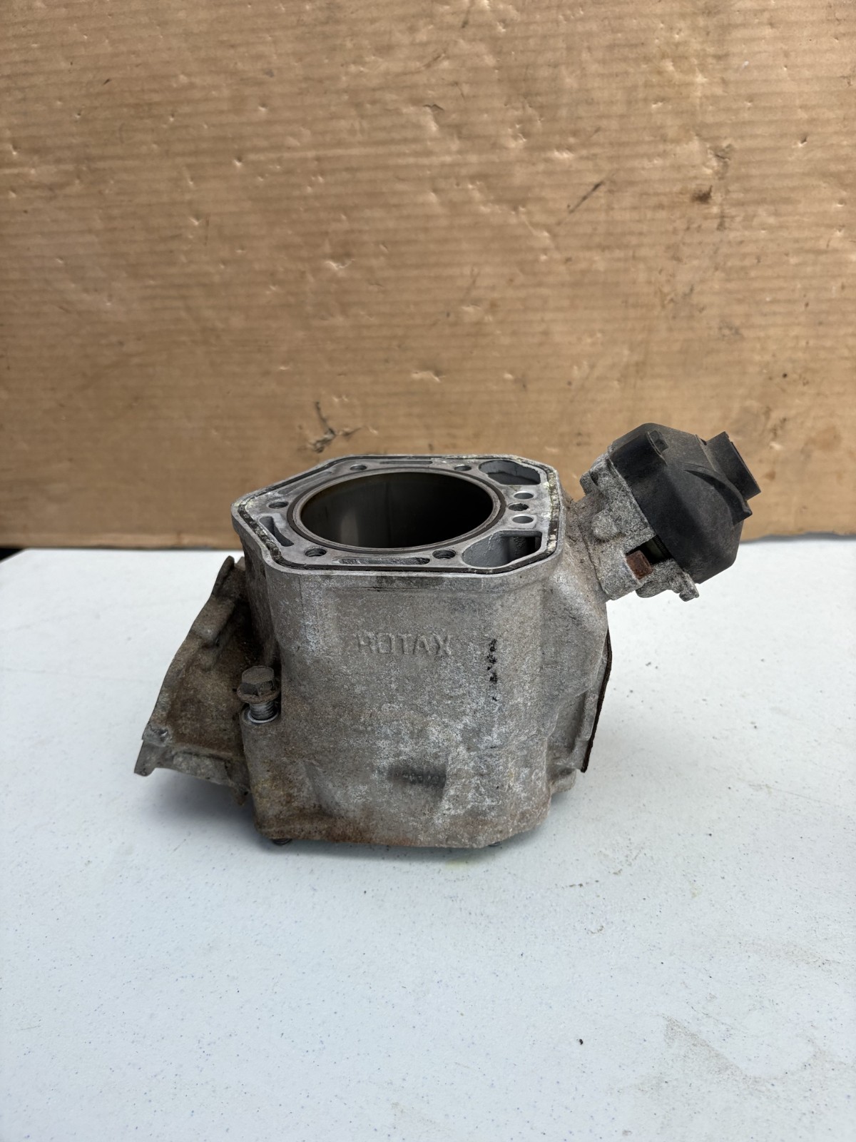 2004-2008 Ski Doo 800 HO Engine Cylinder 2004-2008 Ski Doo 800 HO Engine Cylinder