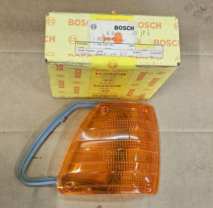NOS Mercedes Benz W116 450SEL 6.9 300SD Bosch Left Turn Signal Lens & Gasket NOS Mercedes Benz W116 450SEL 6.9 300SD Bosch Left Turn Signal Lens & Gasket